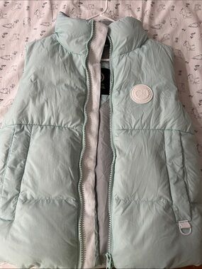 Light Sage Puffer Vest - Quilted Sleeveless Jacket